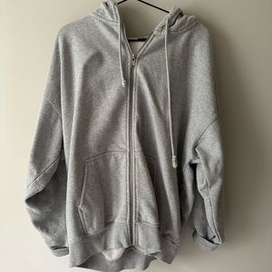 Brandy Melville Sweatshirt